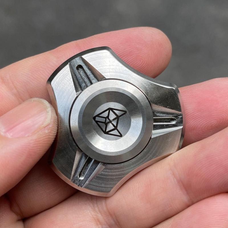 Fox Spirit Stainless Steel Fidget Spinner Roller Hand Spinning Top Tip Rotating Metal Acedc Stress Easing Toy Men Anti Anxiety