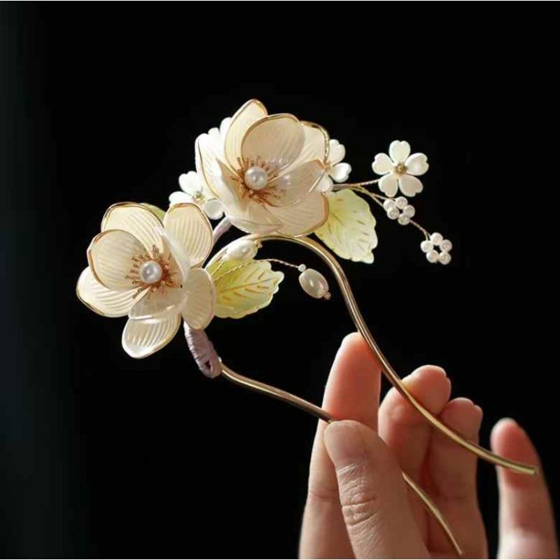 New Chinese Magnolia U-shaped Hairpin, High-end Antique Metal Hairpin Accessories, Headgear, Hair Accessories, Pearls.