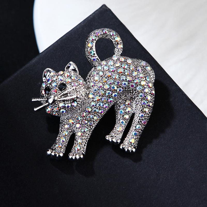 1Pcs Versatile Kitty Animal Pins Badge Jewelry Decoration For Women Men Unisex Cartoon Cute Cat Lover Brooch