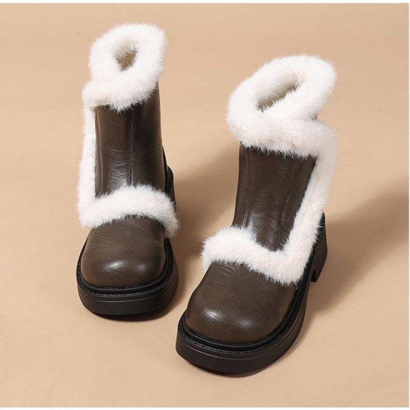 

Increase the size of Martin boots for women s velvet winter new round head platform cotton shoes, thickened display 40