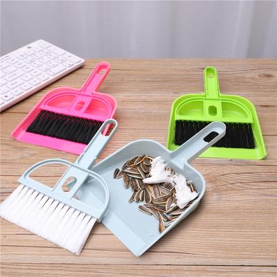Mini Set Balayette de Bureau & Voiture - Petite Balayette avec Pelle à Poussière pour Claviers, Lits, Véhicules, Nettoyage des Peluches & Miettes