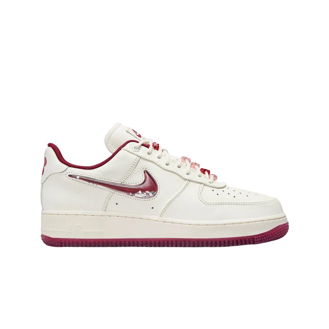 

(w) Nike Air Force 1 07 Se Prm Valentine s Day Sail Team Red 225