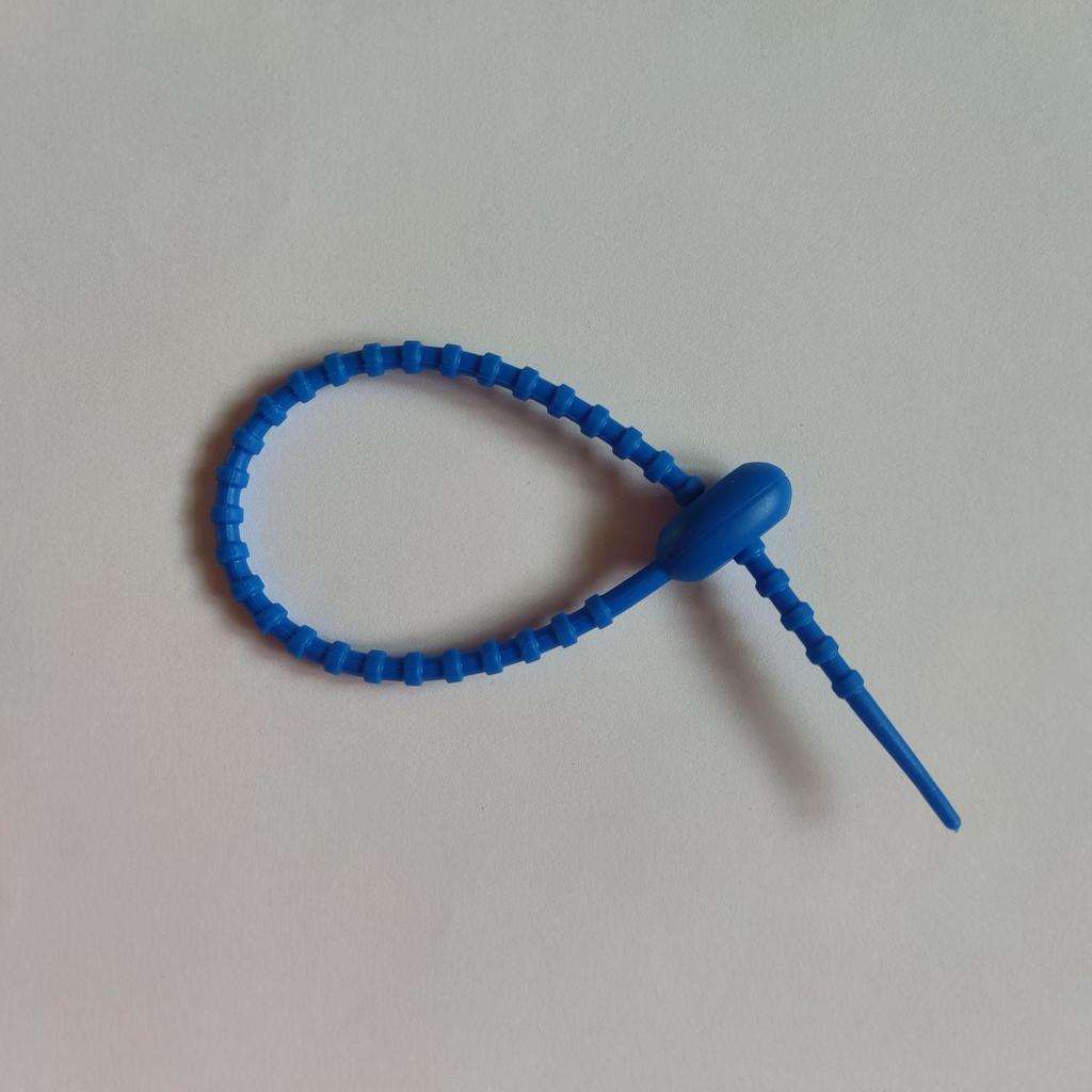 Multicolor TPR Silicone Zip Ties: Elastic Self-Locking, Reusable Cable Organizers & Keychain Pendants.