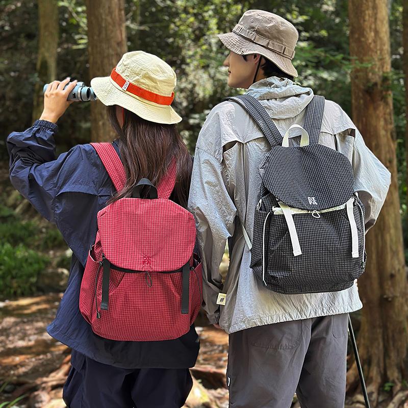 

Solid Color Backpack Lightweight Travel Mountaineering Large Capacity Backpack Small зелений