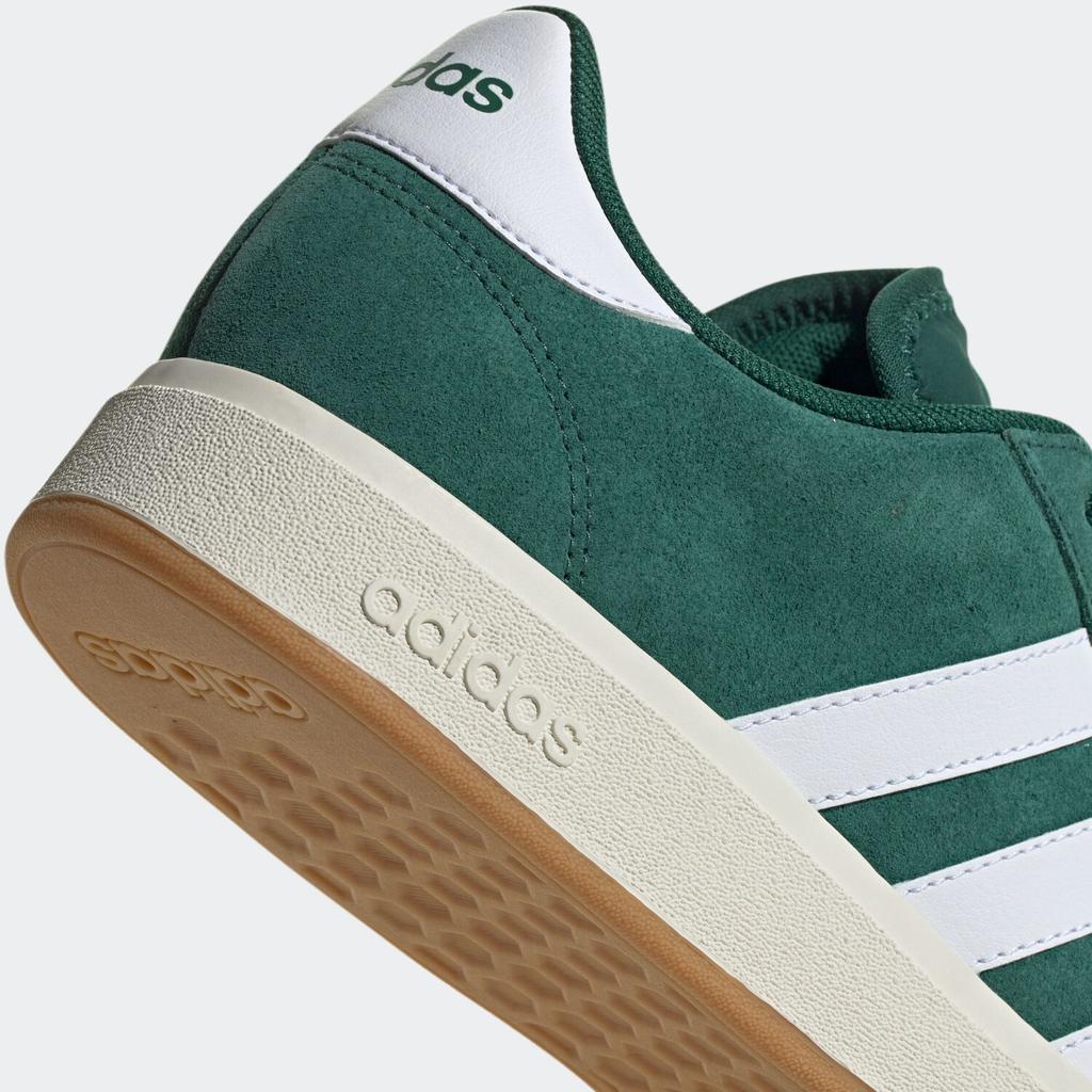 Кроссовки Adidas Grand Court Base 00s collegiate green/cloud white/gum