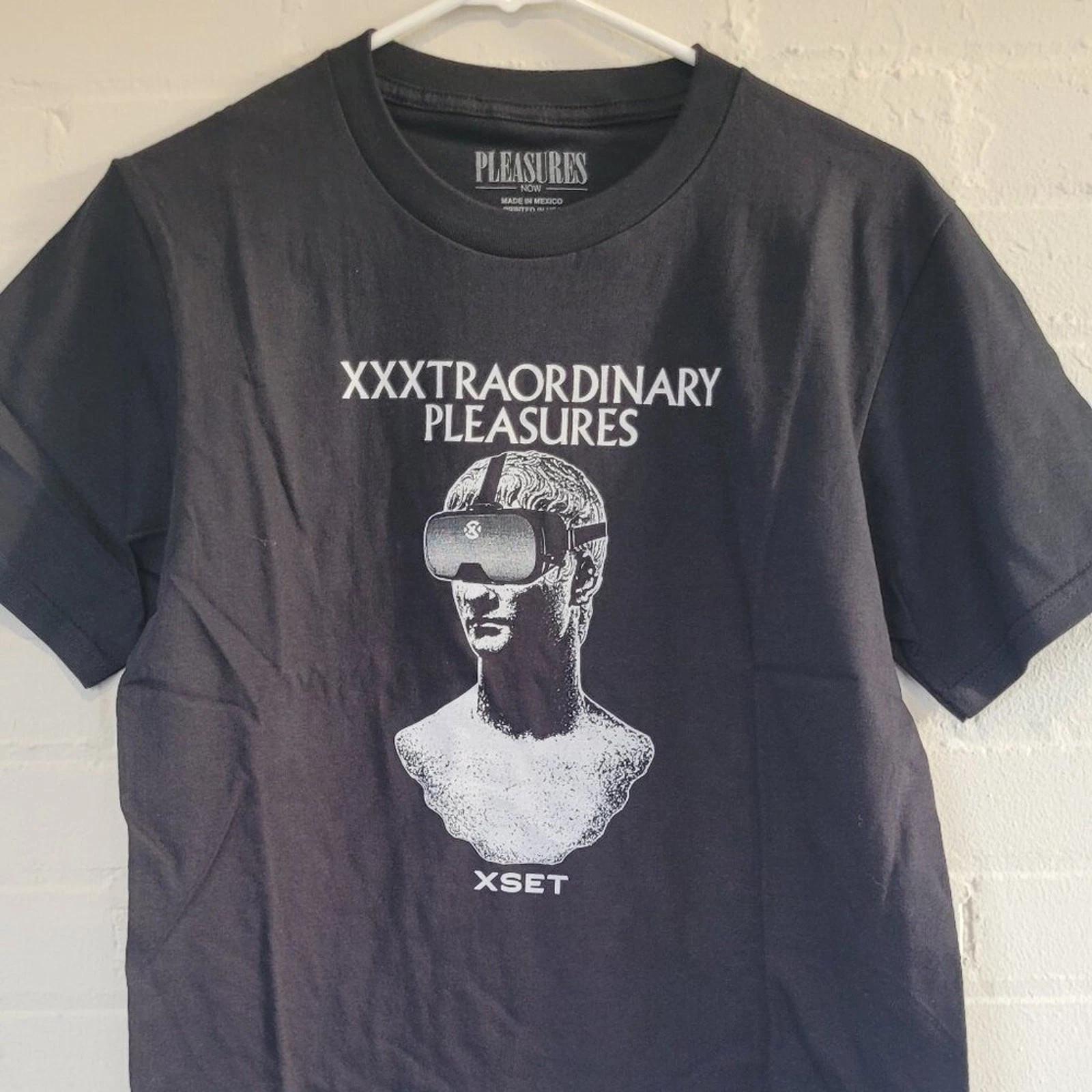

PLEASURES x XSET VR Headset T-Shirt Small Black Gamer Statue Graphic Tee S