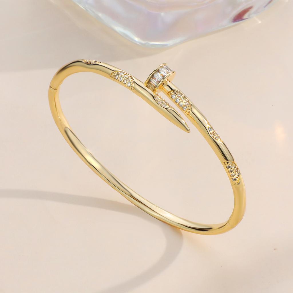 European and American Niche Jewelry High-end Light Luxury Zircon Bracelet Wedding Dinner Party Jewelry Diamond Nail Opening Bracelet 2026