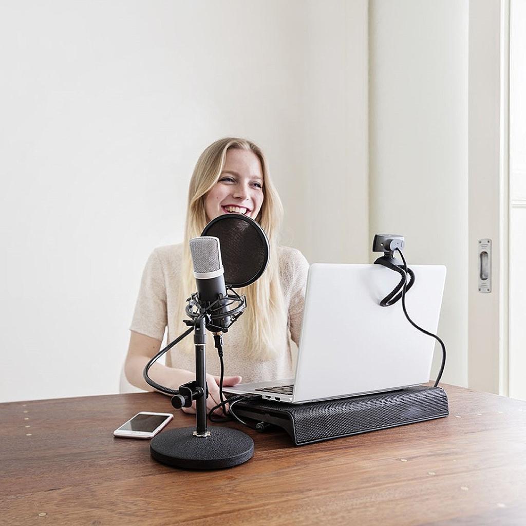 21753 GXT 252 Emita Streaming Microphone