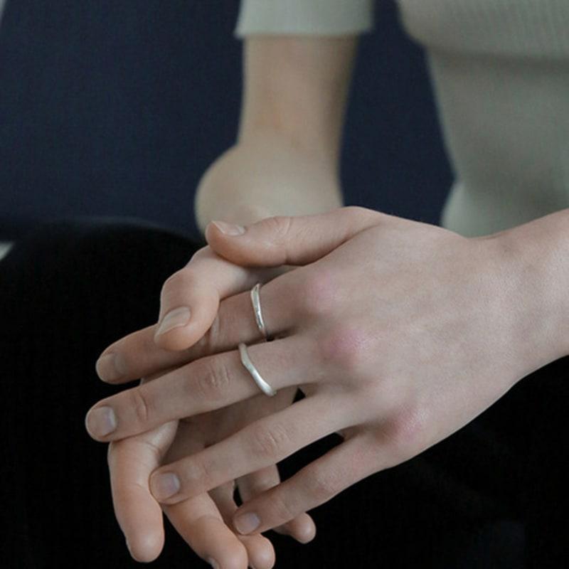 Modernlike Silver 925 Polished Cast Wave Ring