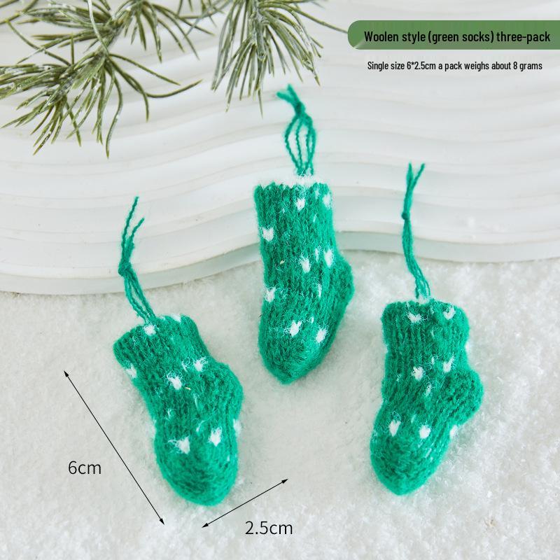 DIY Christmas Tree Felt Ornaments Kit: Wool Material for Gingerbread Man, Cane, Charms & Small Gifts