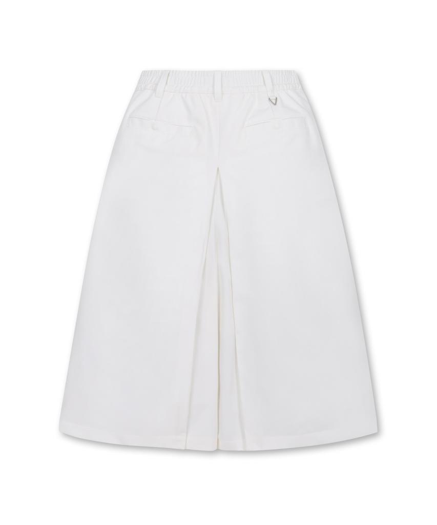 Goldeunbeeo (Women) Standard Bermuda Shorts_G5Pam25251Whx