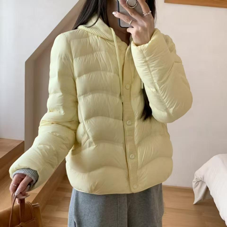 Yu Yan, knitted splicing down jacket women's short winter new product sweet slim jacket white duck down