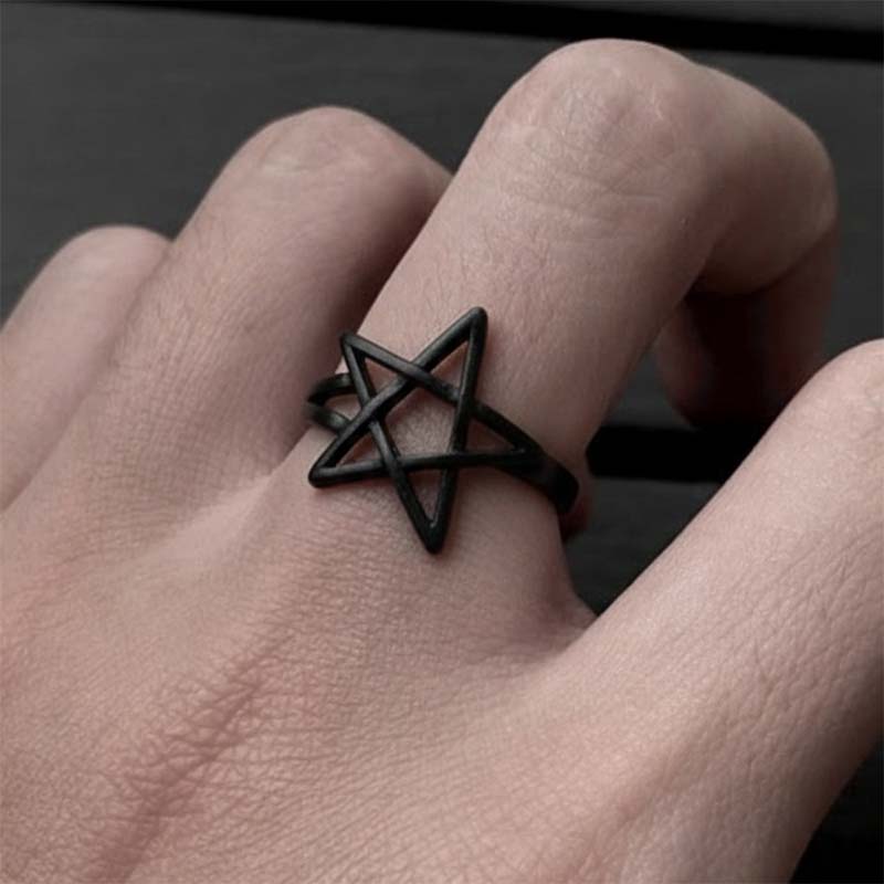 Punk Black Hollow Pentagram Star Rings Stainless Steel Metal Star Opening Adjustable Finger Ring Aesthetic Zircon Gift