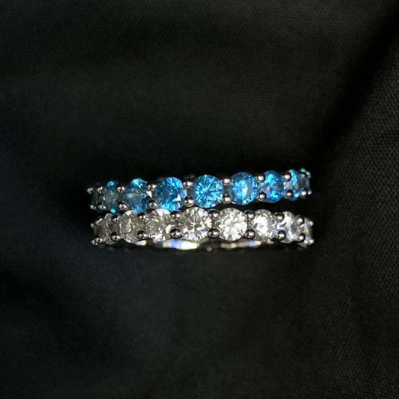 kiichaa Holds Ring_2 Color