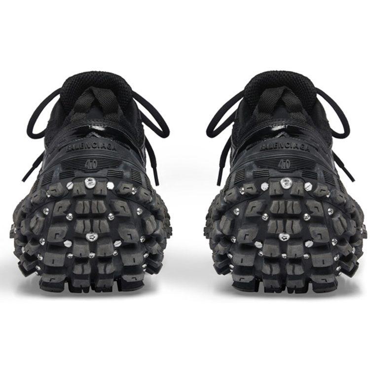 Balenciaga Bouncer Defender Scarpe da Ginnastica con Lacci 'Nero Usurato' 685613W2RAD1081