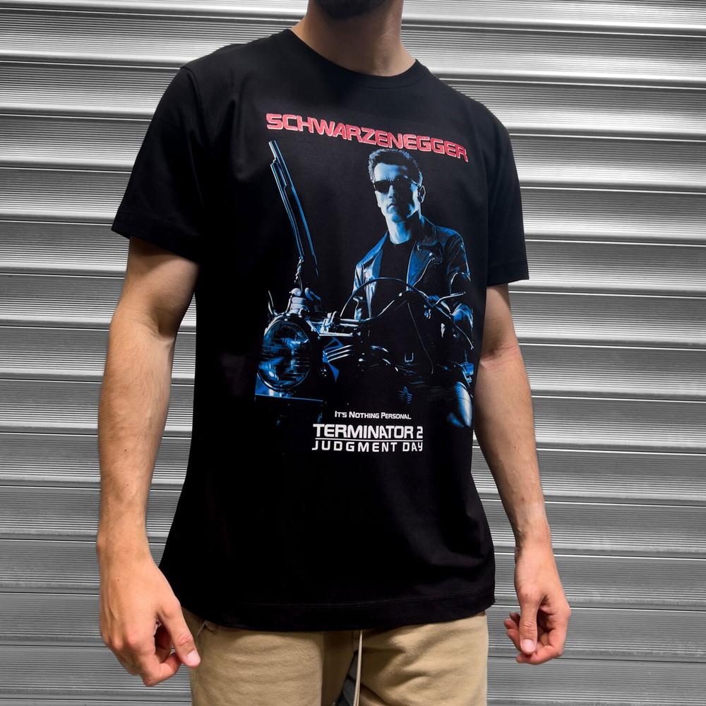 

Mens Terminator 2 Judgement Day Movie Poster T Shirt Skynet Cyberdyne Systems XL