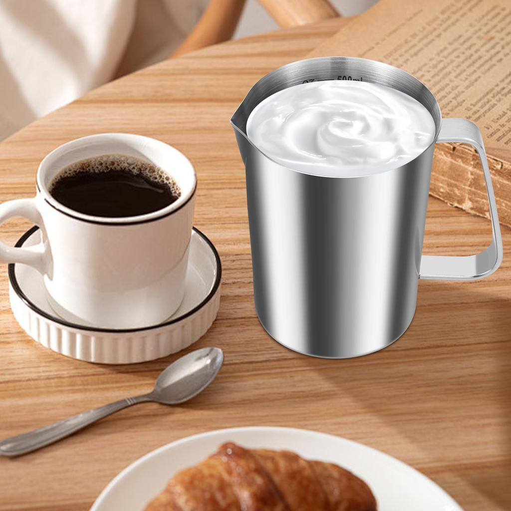 500/1000ML Coffee Milk Frothing Pitcher Jug Stainless Steel Precise Scale Milk Frothing Jug With Handle Latte Barista Profession