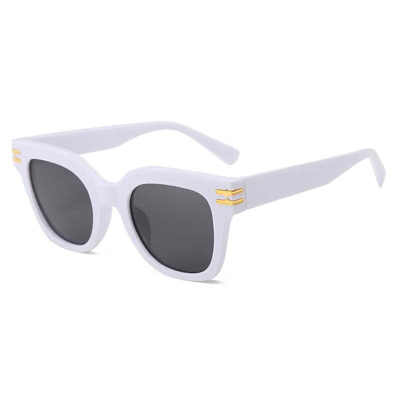 

Stylish Exquisite Square Sunglasses Women Men Classic Premium Designer Sun Glasses Pool Party Travel Lady Man Glasses UV400 Protection