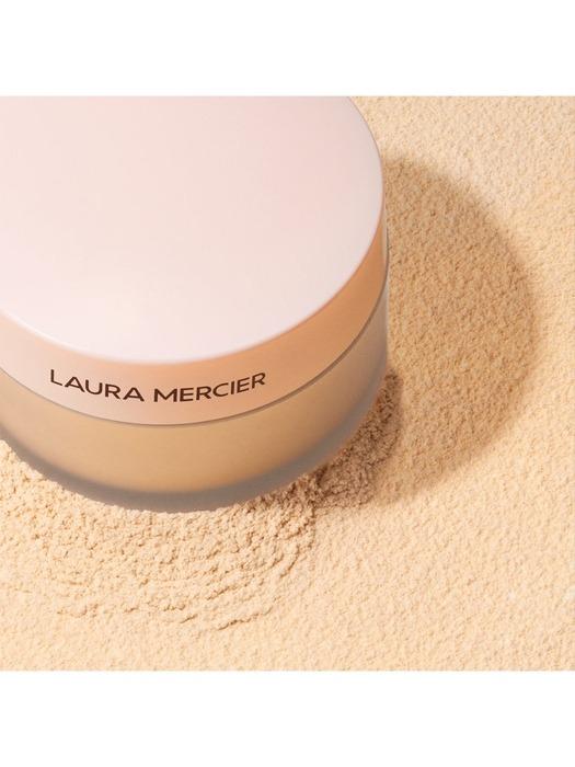 laura mercier Translucent Loose Setting Powder Ultra Blur