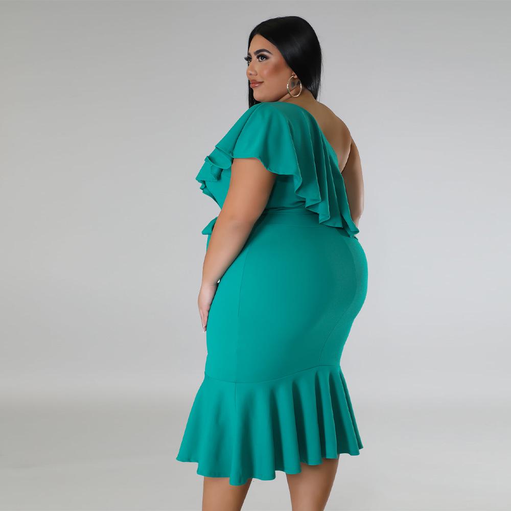 2023 Plus Size Women's European & American Fashion Slim Fit Ruffle Strapless Midi Dress