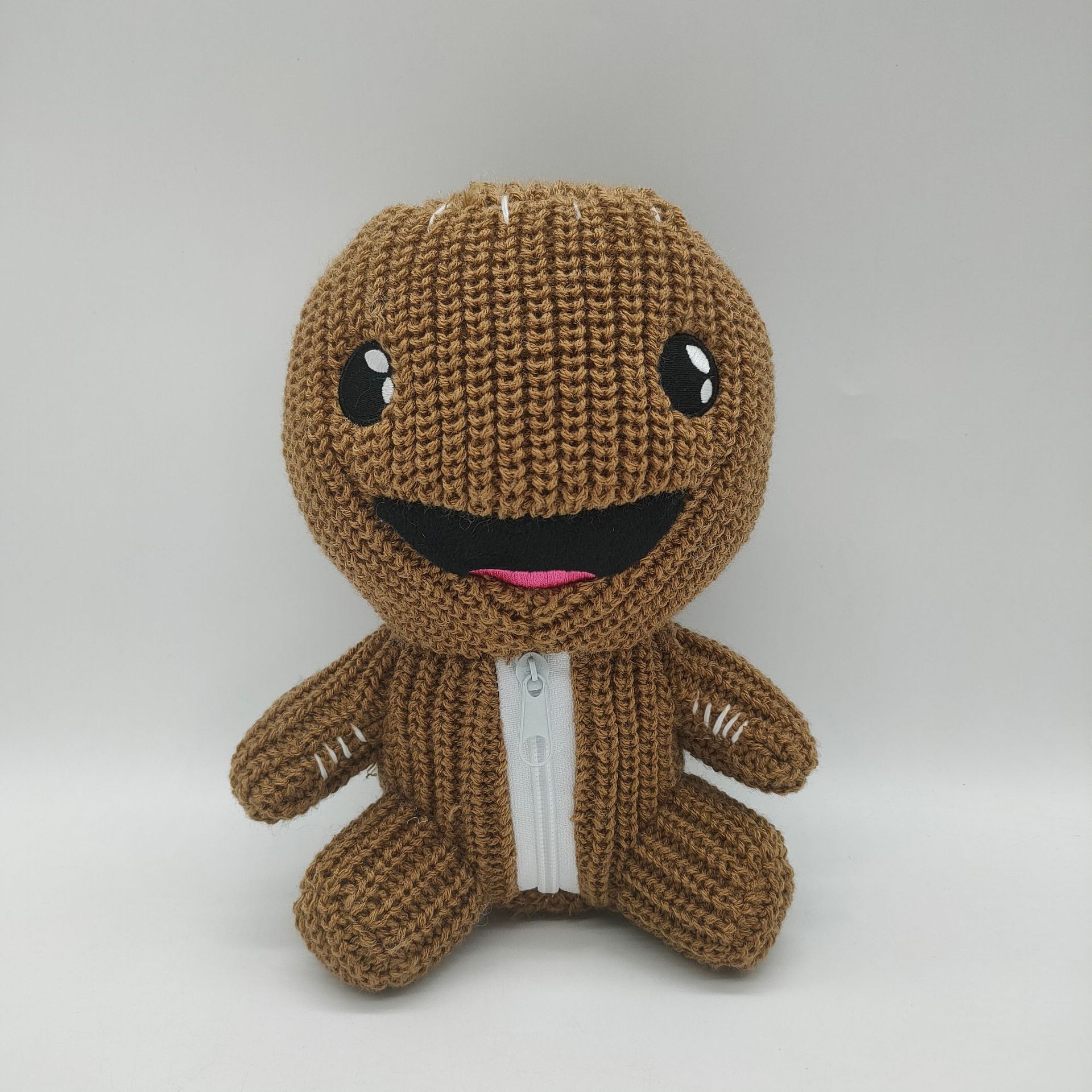 

Трансграничная новая плюшевая игрушка Sackboy для приключений, плюшевая игрушка, игровая периферийная кукла, рождественский подарок, праздничные поздравления, декоративная подушка, игрушки 22cm