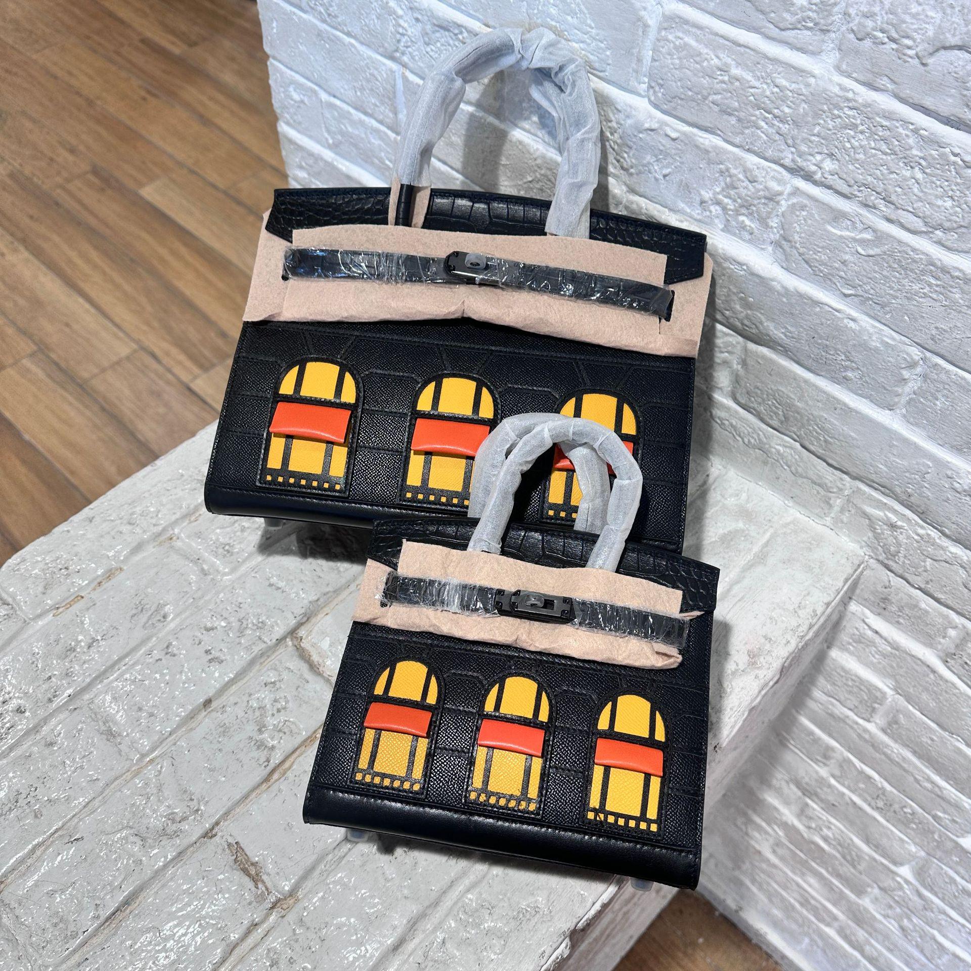 

Женская сумка BK White из коровьей кожи с крокодиловым узором и дизайном в виде пальмы 2024 года 20cm чёрный