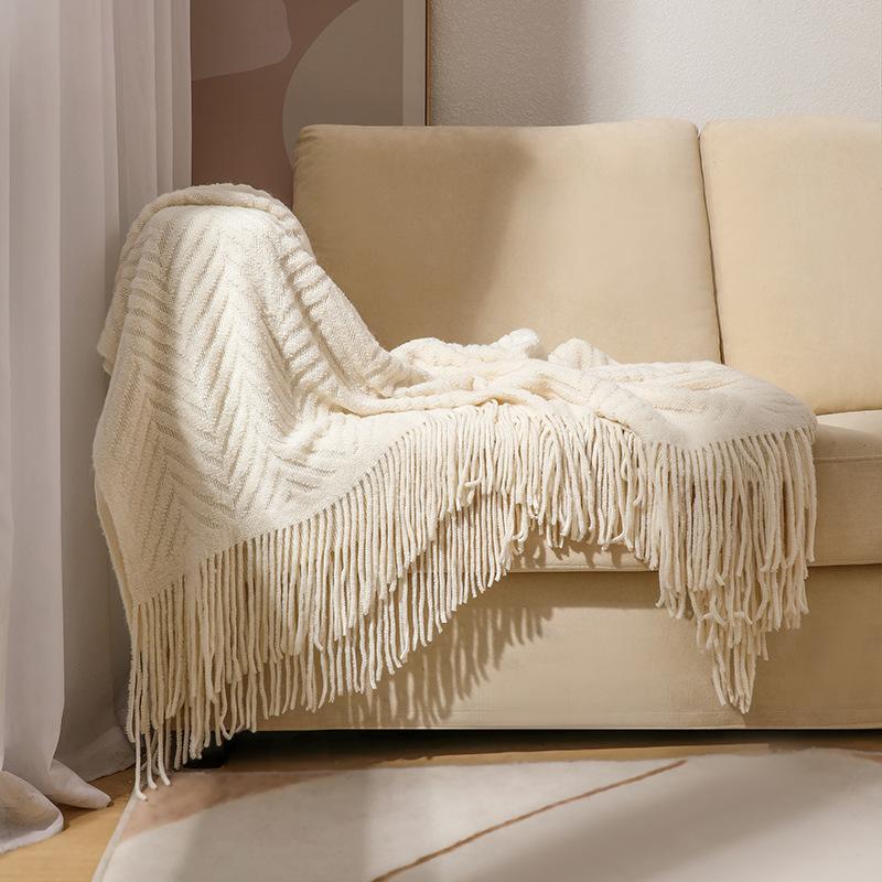 Throw Blanket for Bed, Couch, Knit Woven Blanket with Tassels, Soft Lightweight Cozy Pre-Washed Breathable Farmhouse Decoration for All-Season