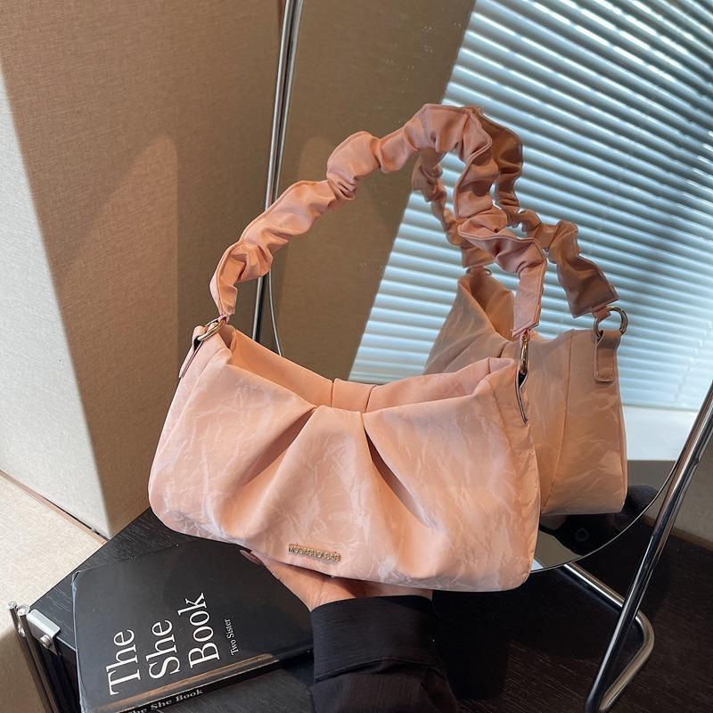 Bag Women's New Popular Underarm Bag High-end Cloud Bag Texture Niche Single Shoulder Pleated Crossbody Bag