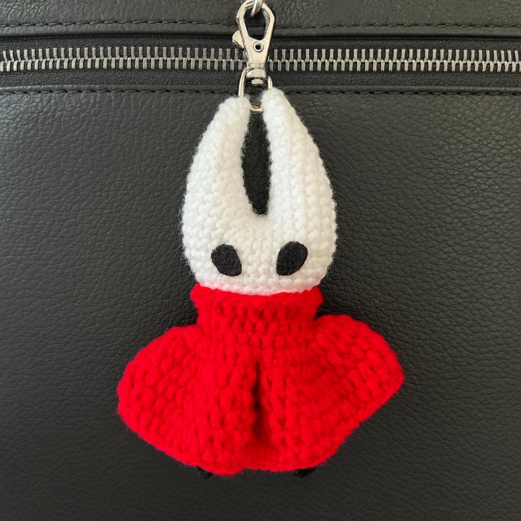 3D Handmade Hollow Knight 2 Hornet Keychain Hanging Decor for Game Lovers Gift Handmade Decorative Toy Christmas Gifts