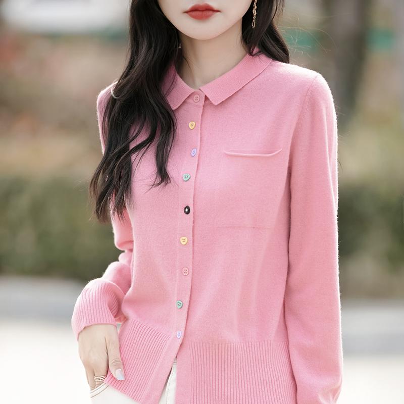 Dámský lehký kardigan z 50% vlny a 50% morušového hedvábí - všestranný úplet na 4 sezóny pro celoroční pohodlí a styl