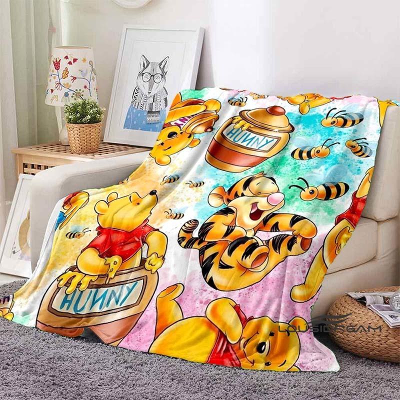 DIY Personalized Name Blanket, Pooh Bear Theme, Soft and Comfortable, Suitable for All Seasons, A Special Gift.