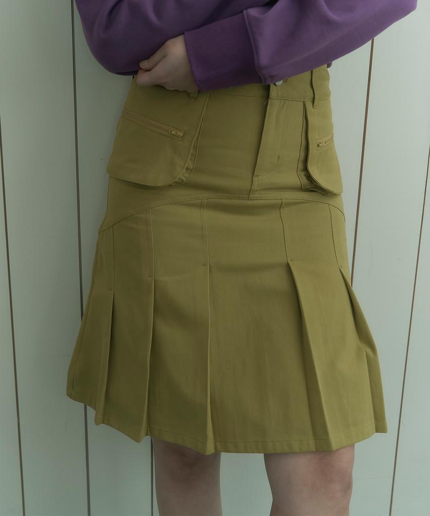 Haisan Wing Pocket Pleated Skirt Olive