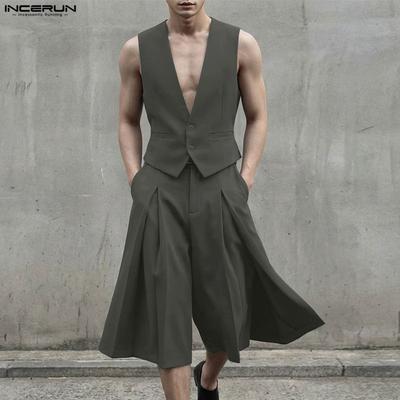 Two Pieces Men V Neck Thin Sleeveless Vest and Pleated Shorts Clothing Sets