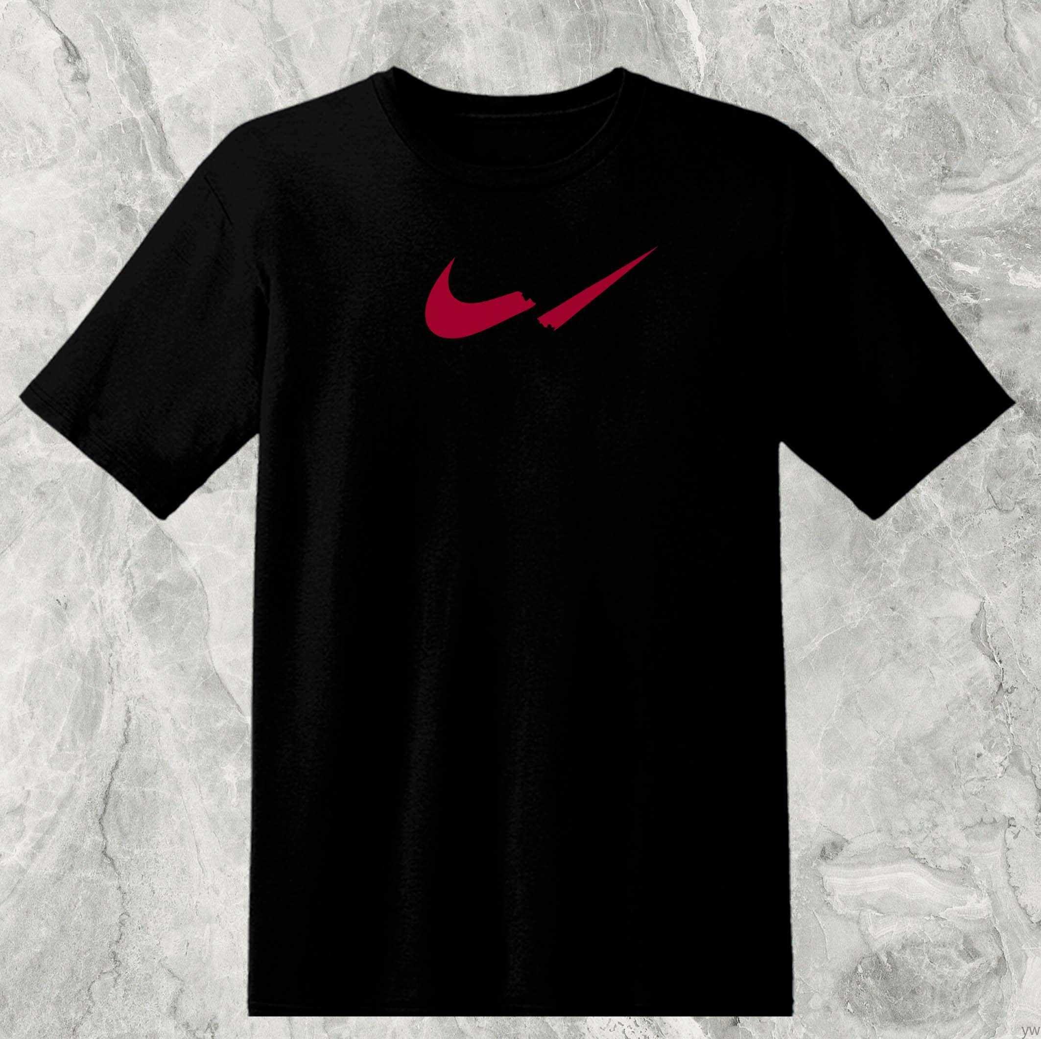 T-shirt with Bobr Kurwa print M