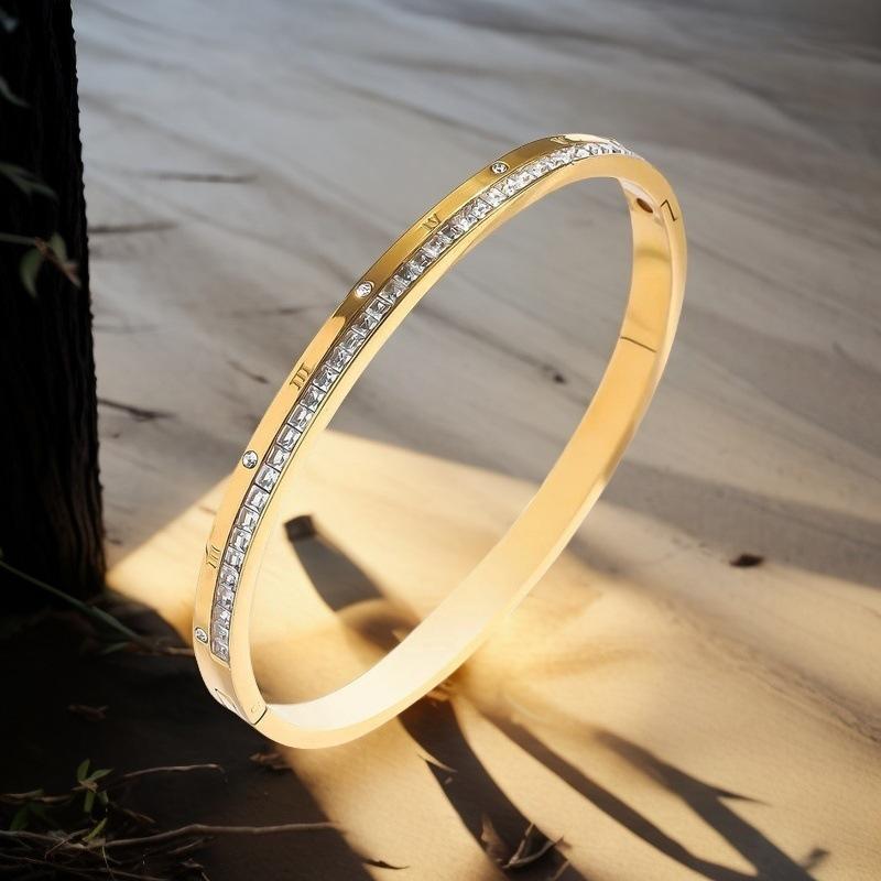 Bracelet Girls Niche Titanium Steel Jewelry Premium Sense Ins Wind Nail Opening Jewelry