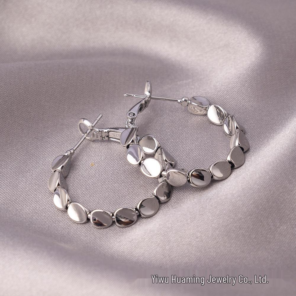 Elegantní náušnice s jehličkou ze stříbra 925: Všestranné francouzské kruhy v měděné barvě s více styly pro sofistikovaný vzhled