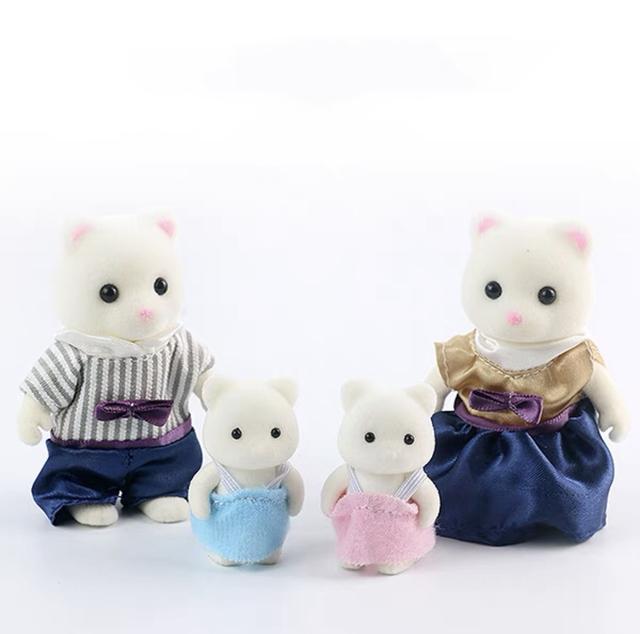 Non-Toxic Simulation Forest Rabbit Family Diy Playset Mini Rabbit Bear Figure Toy Dolls Kids Gifts