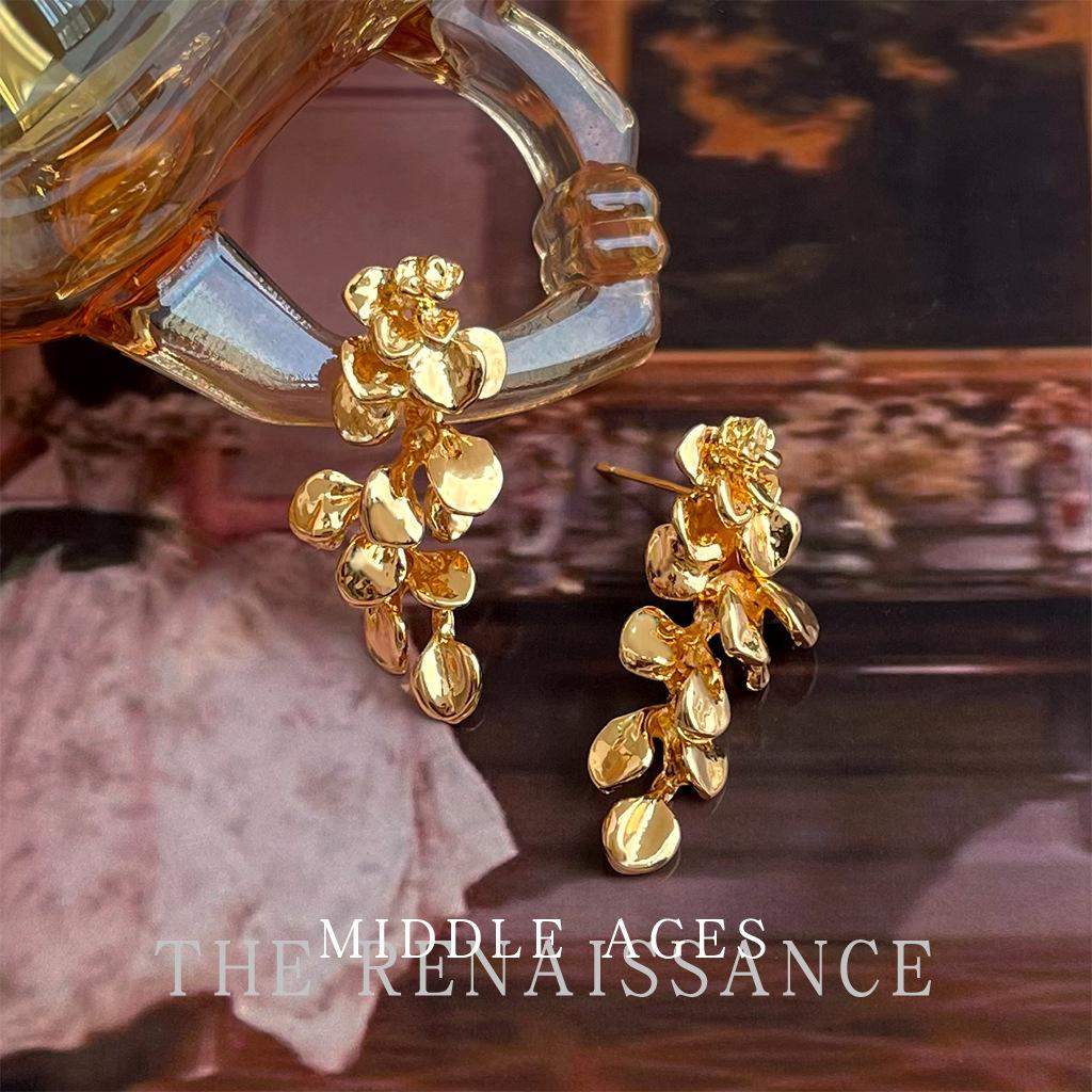 Длинные кисточки преувеличенные серьги-гвоздики литературный ретро-темперамент французские серьги серьги