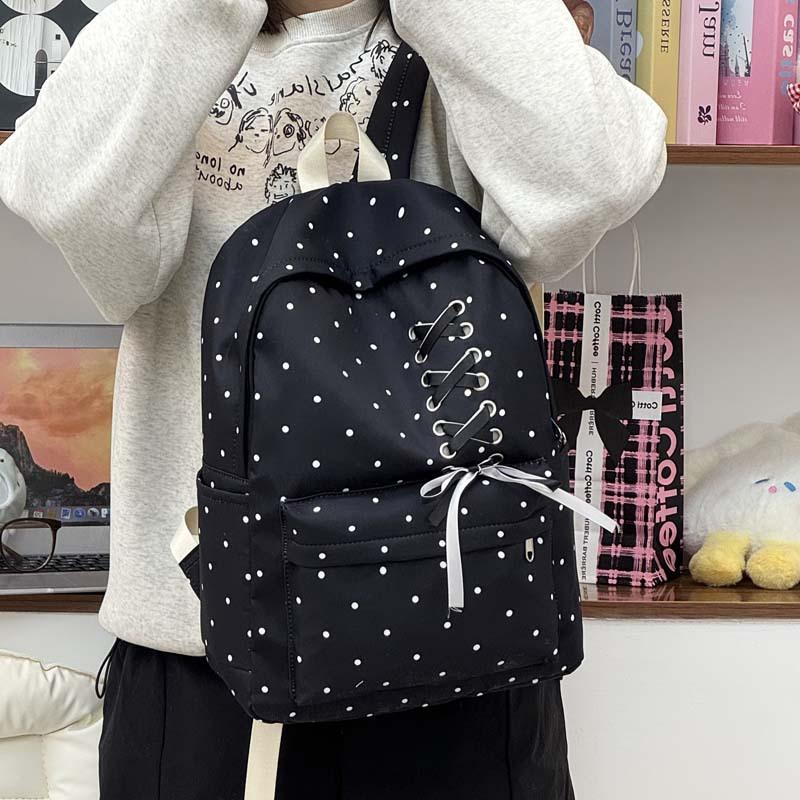 Schoolbag Girl's heart Atmosphere School bag Junior high school student High school student polka dot printing New backpack Travel light backpack