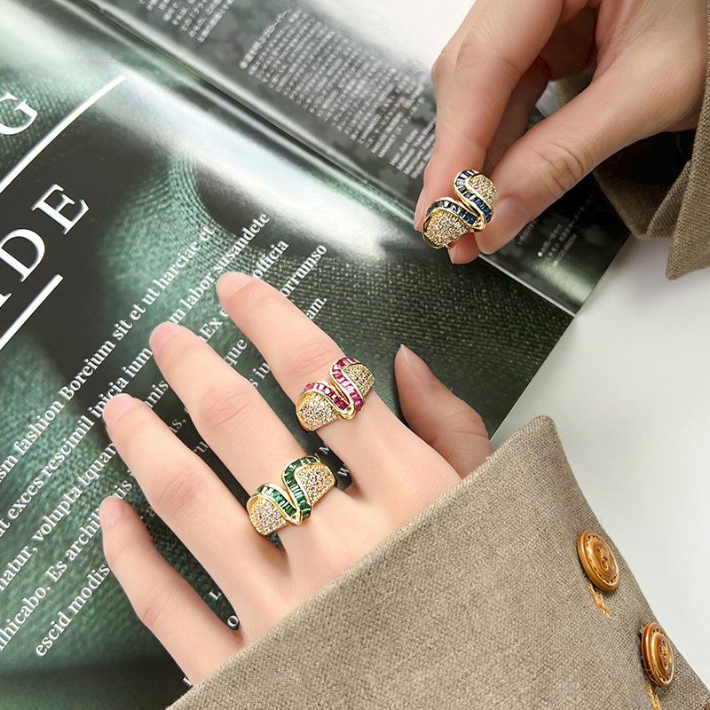 Autumn And Winter Jewelry Copper Bottom Gold-Plated Simulation Color Treasure Ring Retro Style Gold Ring