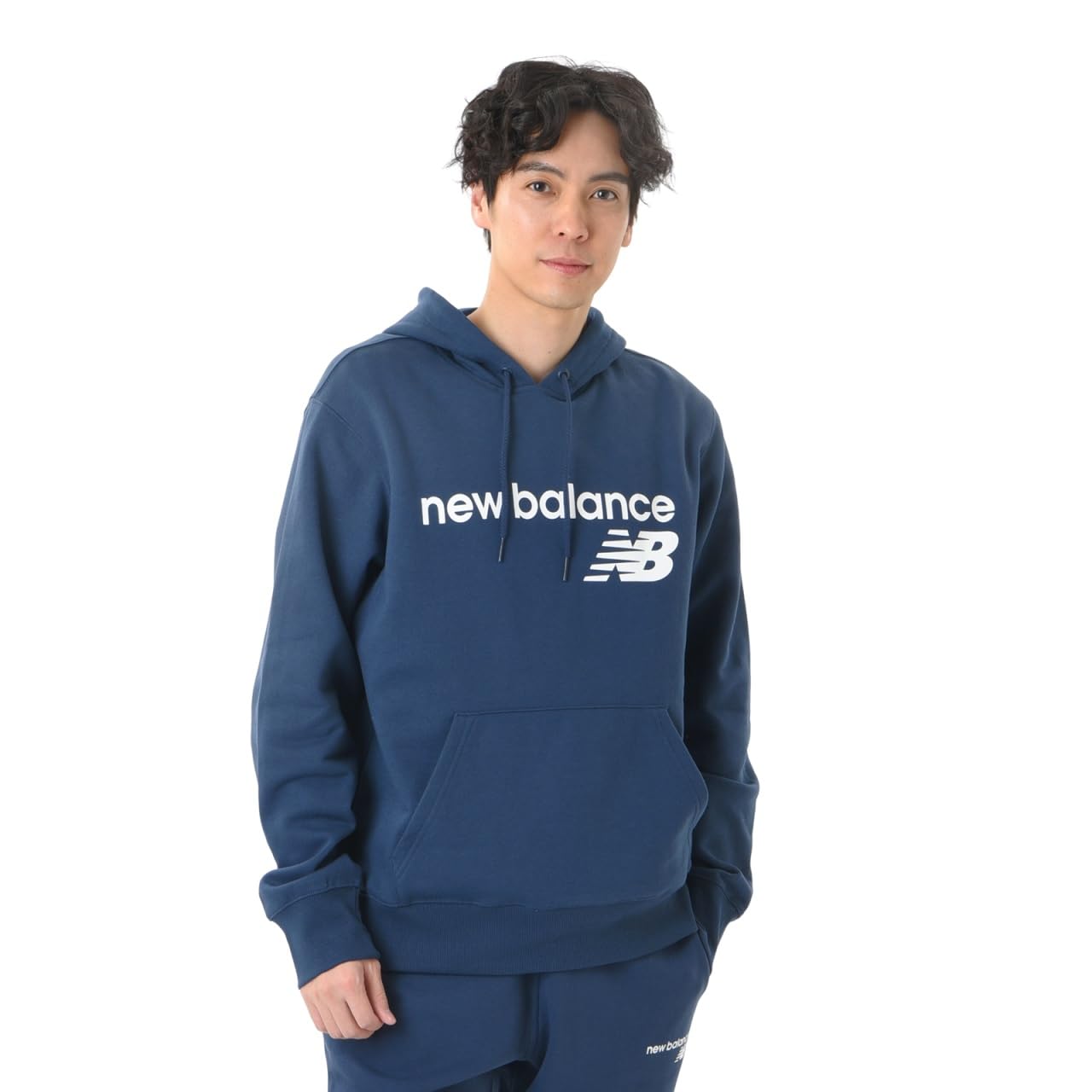 

Худи из флиса New Balance Core темно-синее (MT03910) Мужской свитшот, на флисовой подкладке,