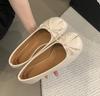Niche high-toed pig's trotter shoes women's shoes horseshoe pig's foot shoes one pedal Doudou single shoes