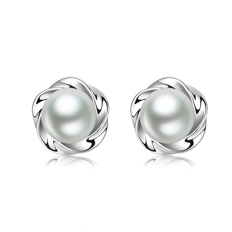 2024 French Retro S925 Sterling Silver Pearl Stud Earrings for Women – High-End Light Luxury Ear Cartilage Studs