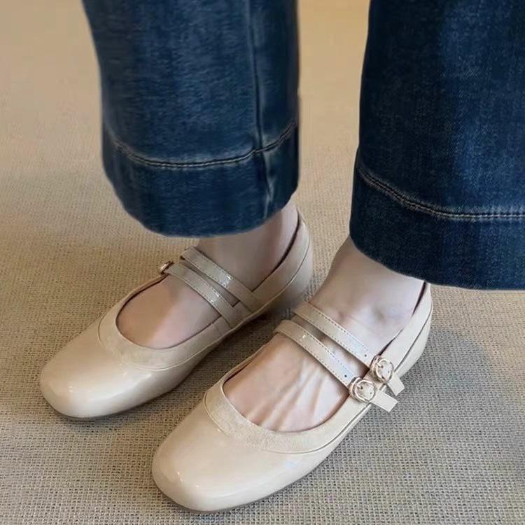 

Sheepskin version~ Flat French temperament round head one-word buckle Mary Jane shoes women s retro shallow mouth ballet shoes 40 абрикосовий