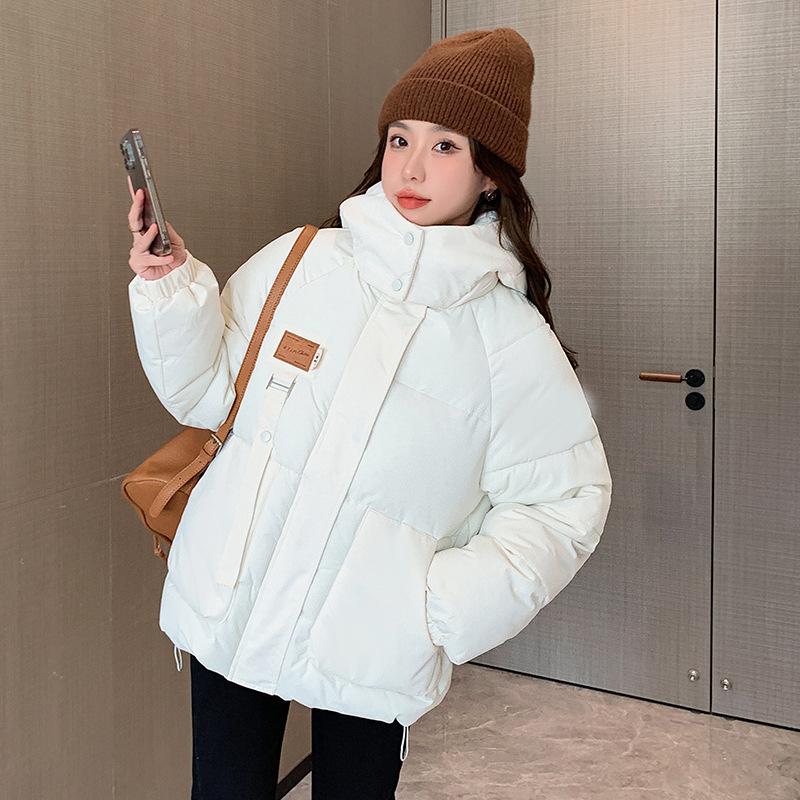 Short hooded cotton jacket thickened warm down cotton jacket women's winter 2025 new loose bread jacket padded jacket