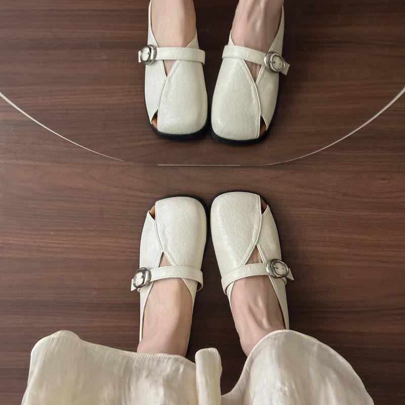 2025 new square head bag head half slippers women's summer wear with skirt single shoes French flat sandals