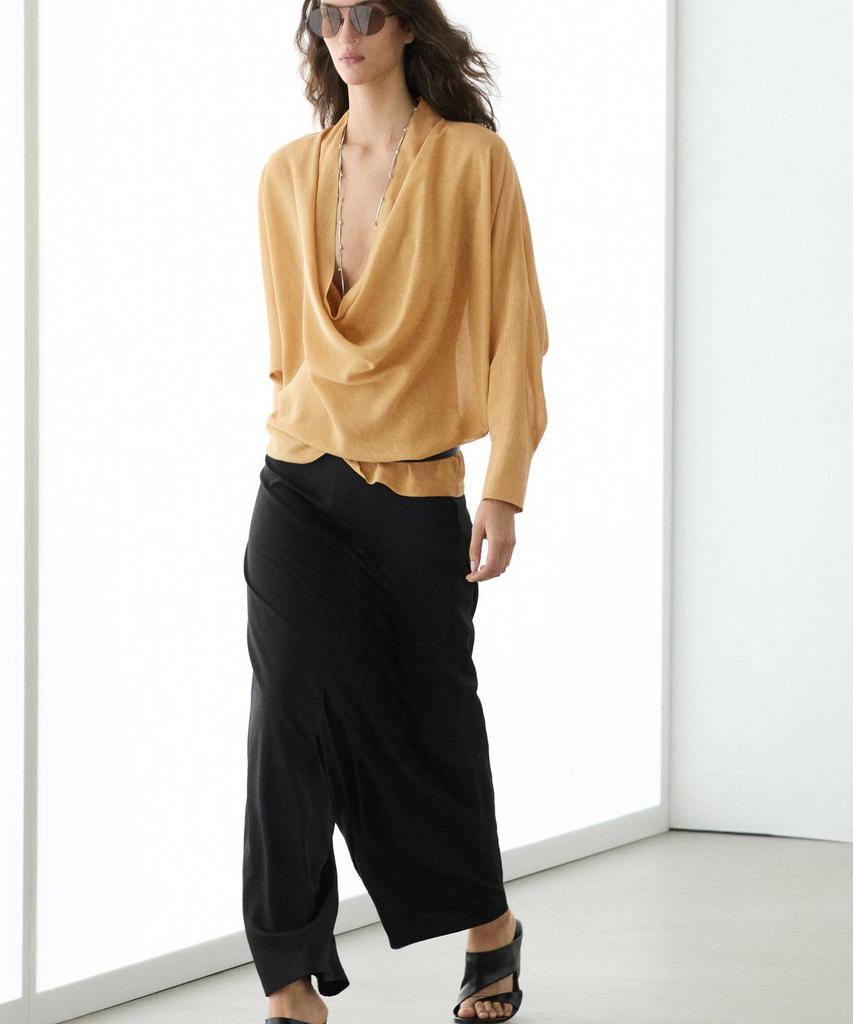 Masimodutti Fluid Drape Neck Blouse