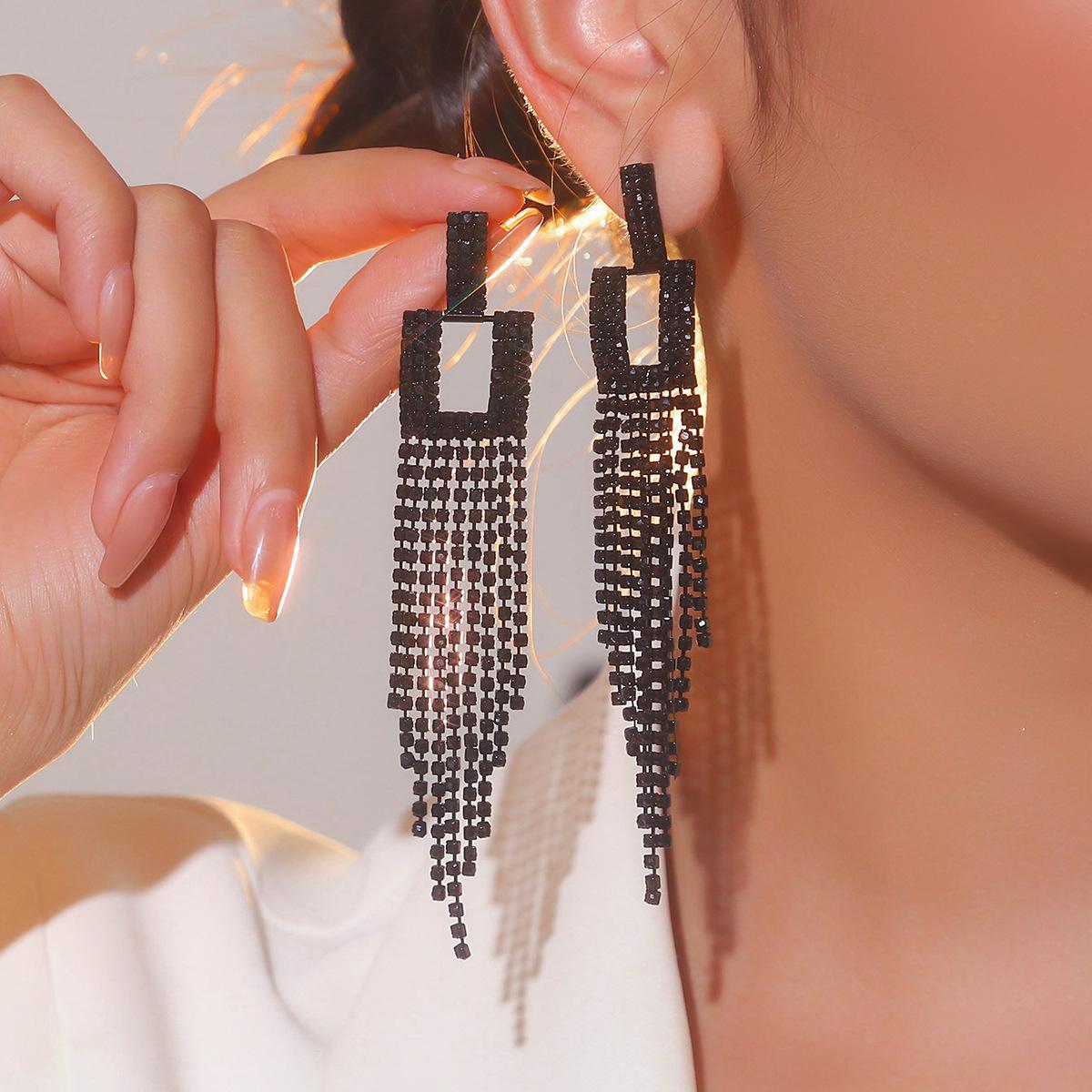 

Геометрические серьги-кисточки, легкая роскошь, высококлассные изысканные серьги-пусеты