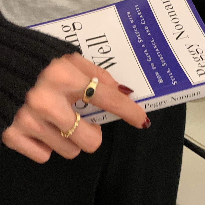 Geometric Stylish Vintage Black Agate Ring Modern Adjustable Copper Ring For Women