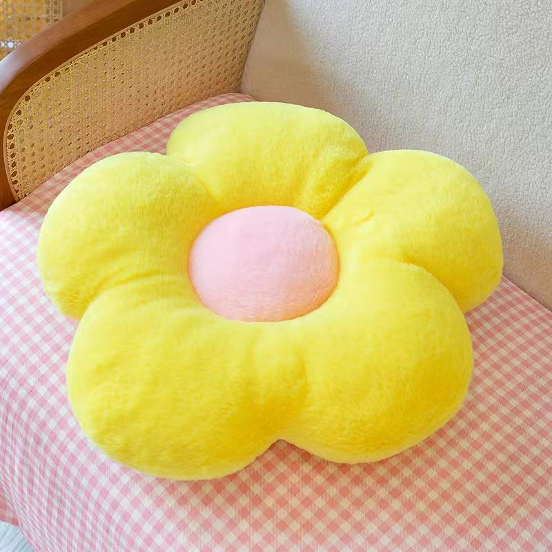 Living Room Sofa Plush Cushion Sunflower Car Cushion Home Decoration Flower Ornaments PP Cotton Filled Soft Three-dimensional Flower Shaped Pillow